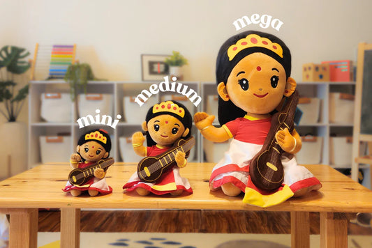 Sarasvati Devi de Pelúcia com Mantras
