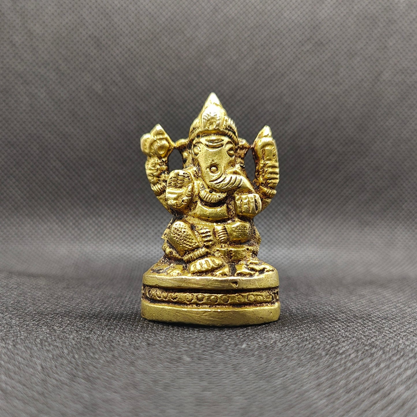Estátua Ganesha em Bronze - pequeno