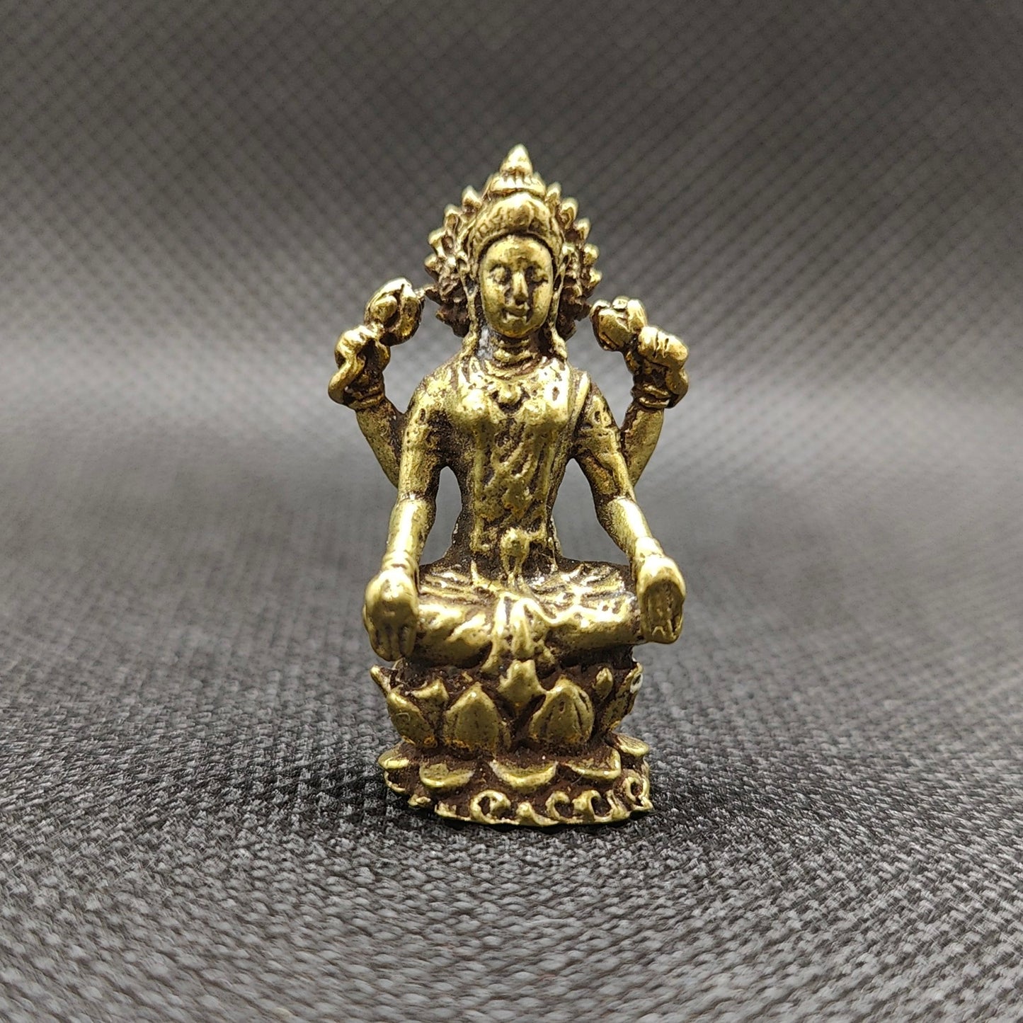 Estátua Adi Lakshmi em Bronze - tamanho nano