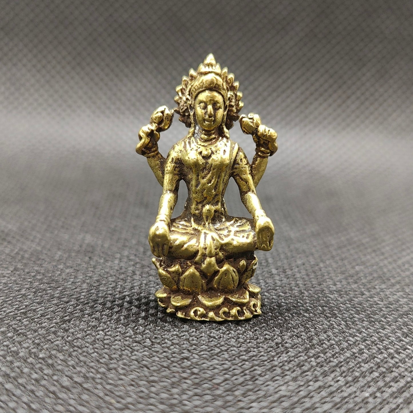 Estátua Adi Lakshmi em Bronze - tamanho nano