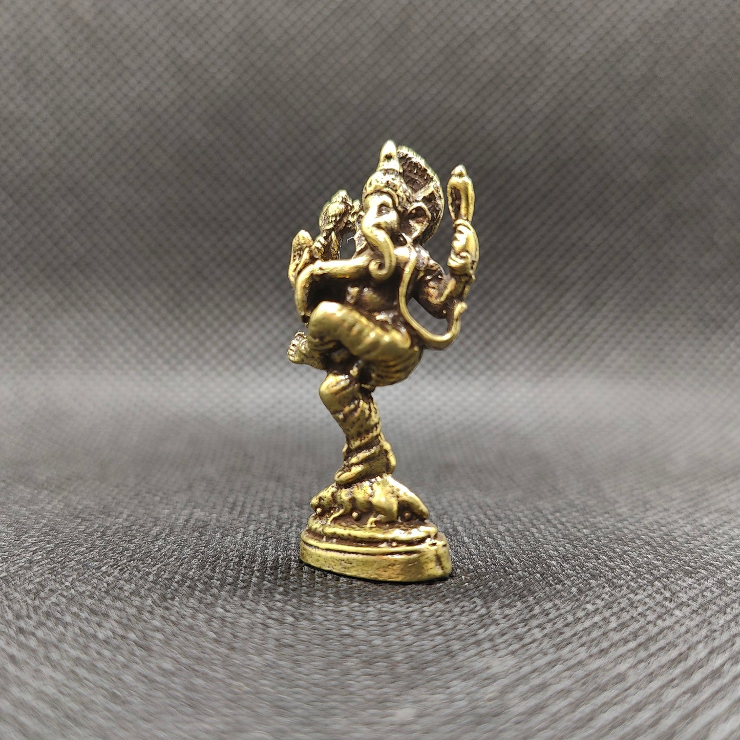 Estátua Ganapati Dançarino em Bronze - tamanho nano (Nritya Ganapati)