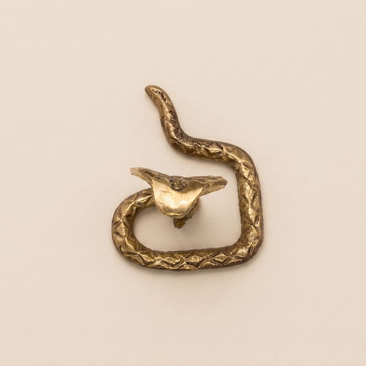 Sarpa naga bronza pequena - 5 x 5 x 6 cm