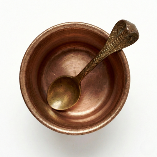 Set Copo Panchapatra Cobre com Colher Udharini Cobre